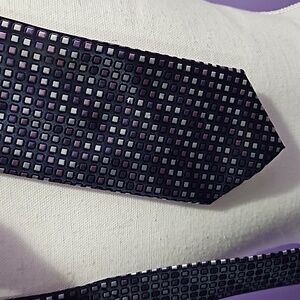 George men's tie purples silver